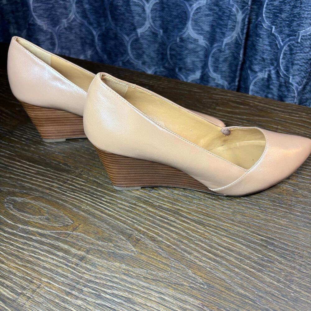 Franco Sarto Beige Wedge Heels Frankie 9.5 preowned shoes women's